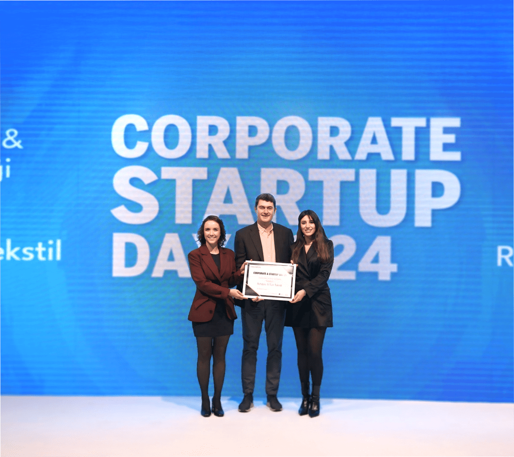 Kurumsal Girişimcilik Ödülleri'nde En Etkili Kurum&Girişim İş Birliği Kategorosinde Ödül Kazandık